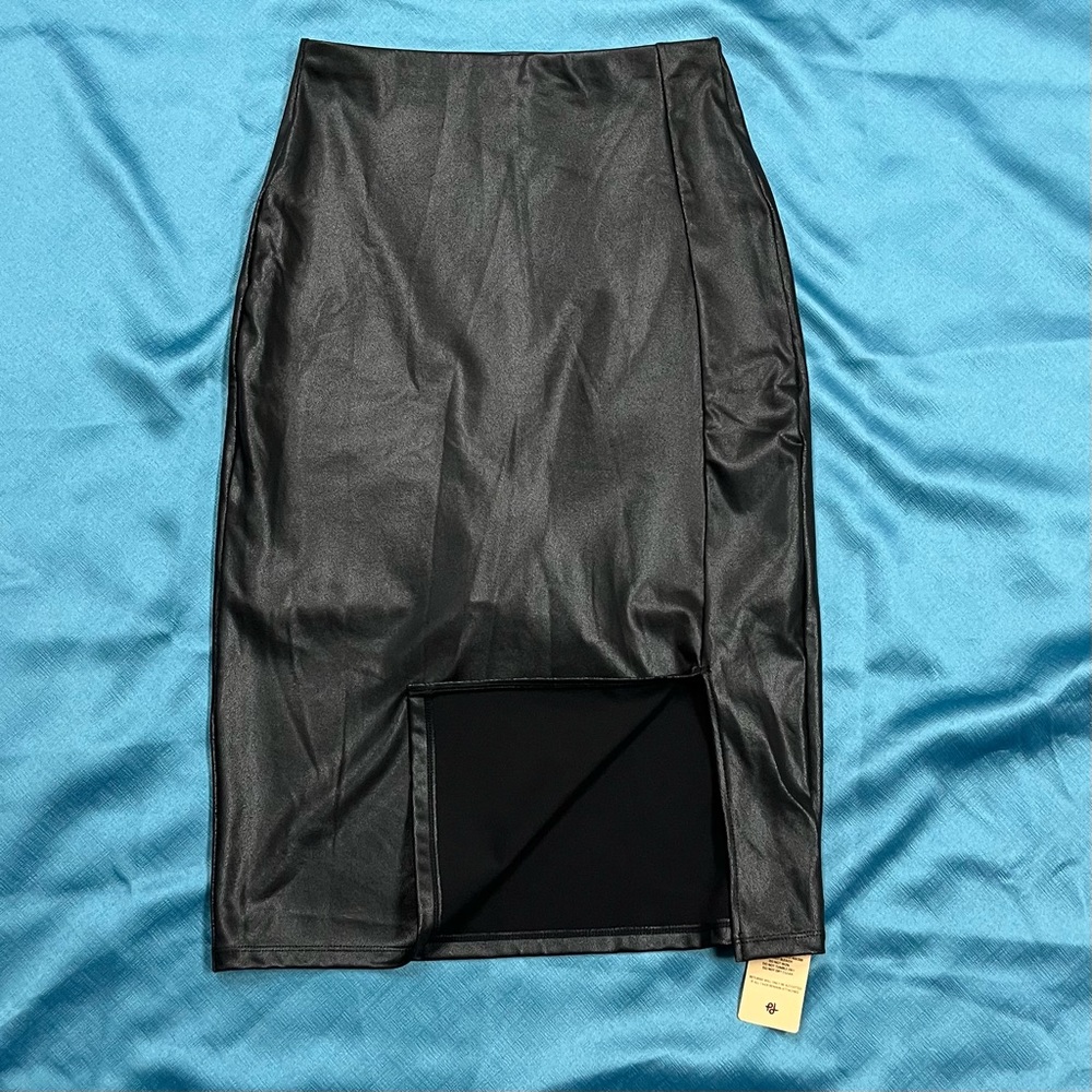 Black Faux Leather Midi Skirt - Picture 4 of 6